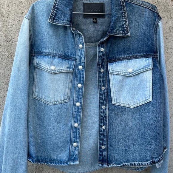 BLANK NYC Two-tone Cropped Denim Jean Jacket Size Large - Picture 4 of 12